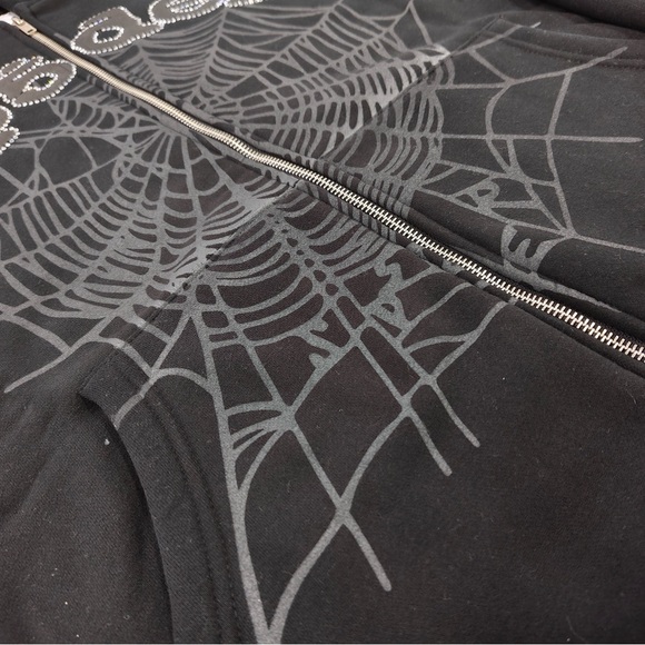 Sp5der - Picture 2 of 4